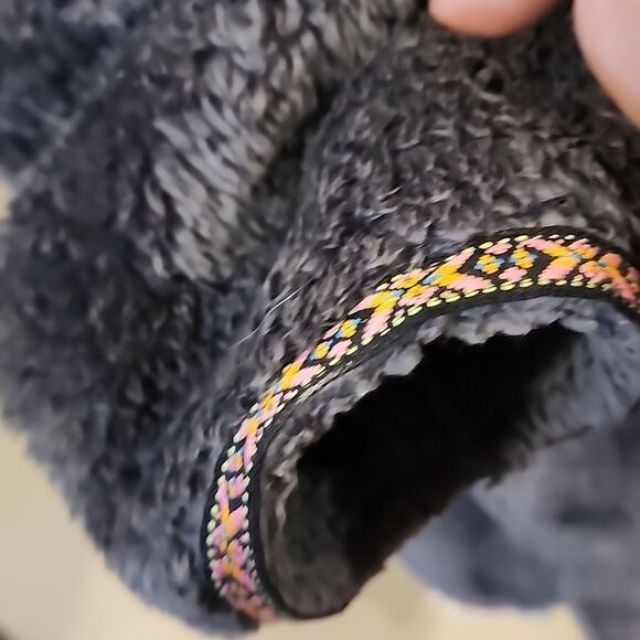 Cozy Natural Life Fuzzy Pull Over Oversized  Fleece Jacket EUC - Picture 5 of 6